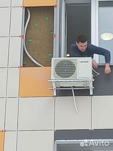 Монтаж кондиционеров в панельных и кирпичных домах