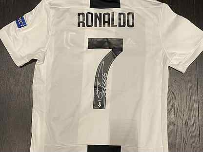 Футбольная форма ювентус с автографом Роналдо