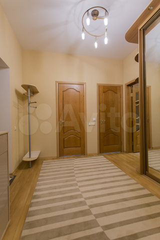 3-к. квартира, 94 м², 4/13 эт.