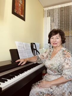 Уроки игры на фортепиано