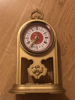 Настольные часы Янтарь и другие часы