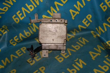 Блок управления двигателем Nissan Cube