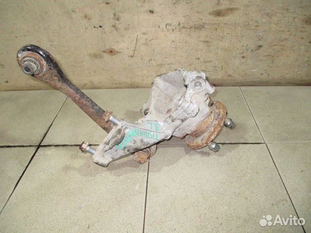 Кулак поворотный задний левый VW Tiguan 1