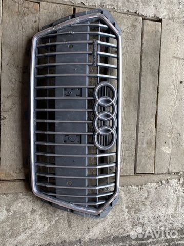 Решетка радиатора audi a4 b9