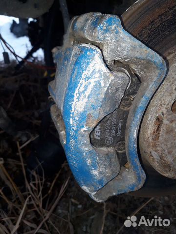 Передний тормозной суппорт Фольксваген Пассат Б3