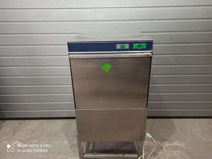 Фротнальная посудомоечная машина metos