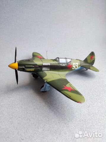 Сборная модель самолëта миг-3