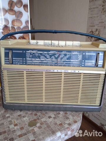Радиоприемник philips времён СССР