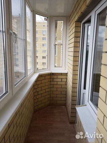 Лоджия пластиковая эркерная с отделкой утеплением