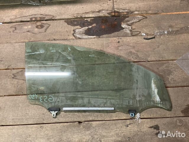 Переднее правое стекло Lexus GS3 GS300 GS430 GS450