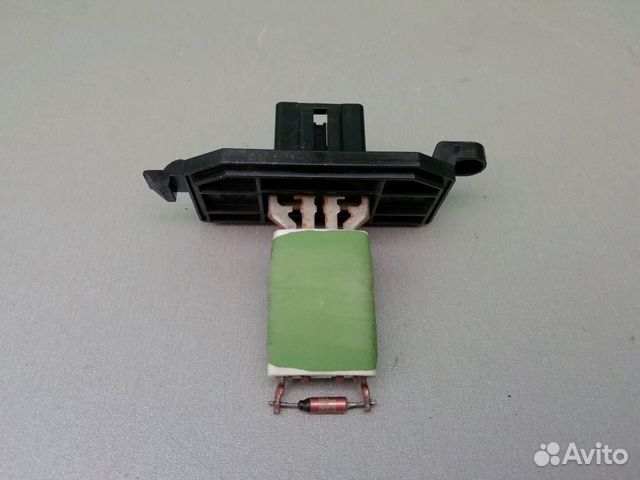 Резистор отопителя фокус 2