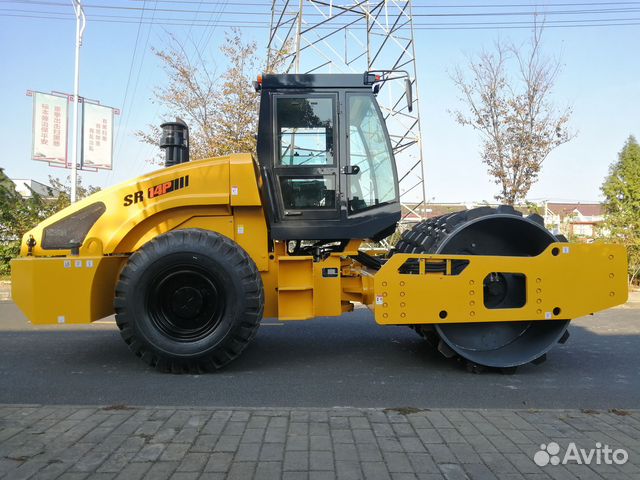 Дорожный каток Shantui SR14P 2022