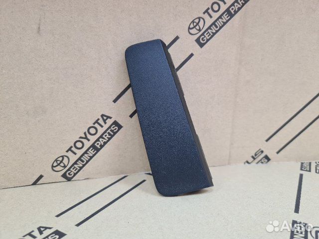 Заглушка буксировочного крюка передняя левая купить в Москве | Запчасти ...