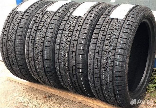 Triangle PL02 275/40 R19 105V