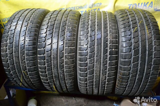Kumho I'Zen KW27 235/50 R18