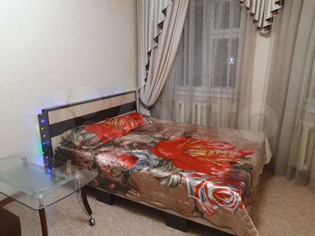 1-к. квартира, 40 м², 4/9 эт.