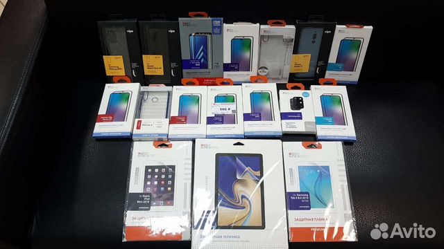 Защитные стёкла и чехлы