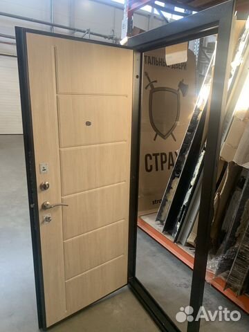 Дверь входная металлическая новая