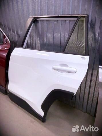 Дверь задняя левая Тойота рав 4 50
