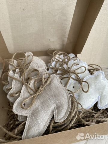 Зайцы кролики декоративные игрушки