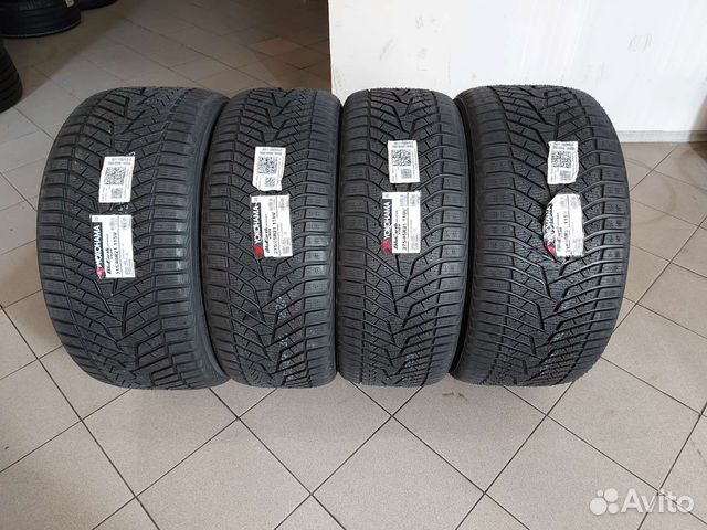 Yokohama BluEarth Winter V905 275/45 R21 и 315/40 R21