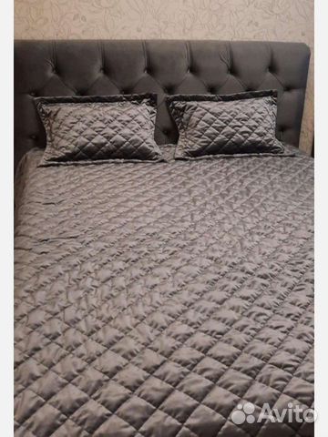 Покрывало с подушками новое. Размер 240*230, 50*70
