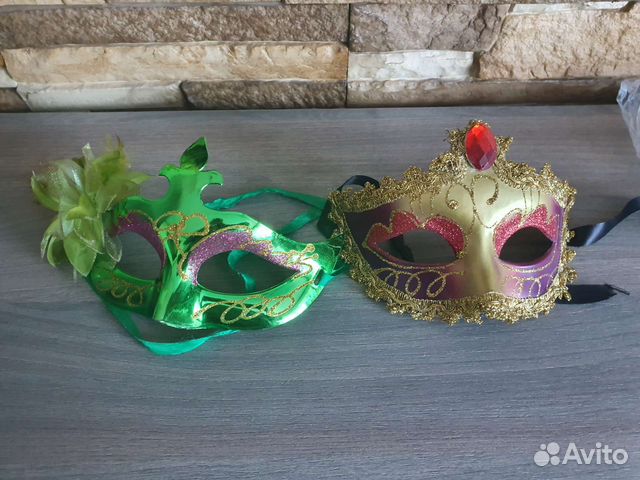 Маска карновальная женская