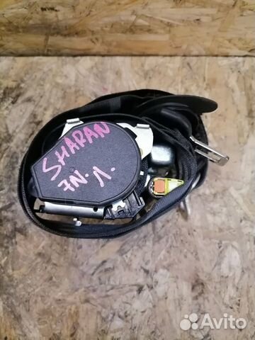 Ремень безопасности левый Volkswagen Sharan 7N