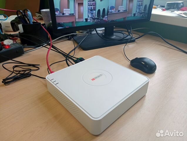 Ресивер HiWatch DS-H204QA(B) на 4 - 6 камер до 6Мп