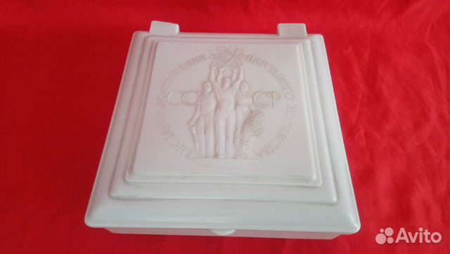 Агитация ранние советы СССР 40х карболит 18/18см