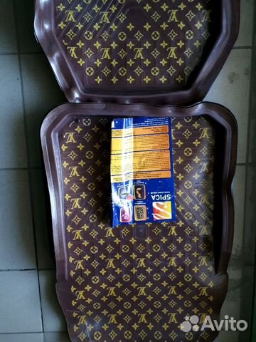 Коврики новые для автомобиля дизайнерские