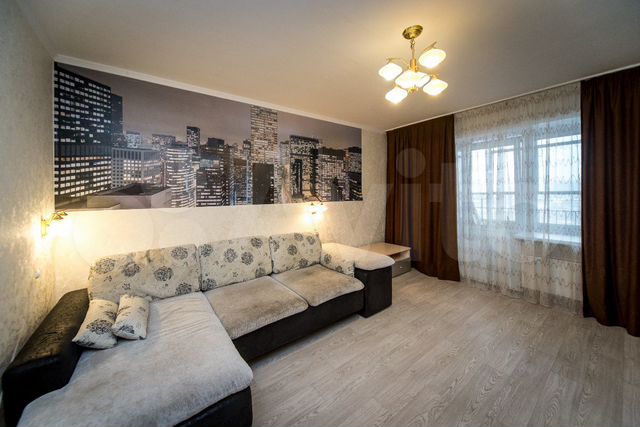 2-к. квартира, 65 м², 7/10 эт.