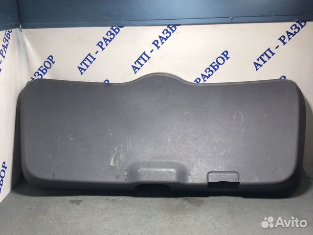 Обшивка крышки багажника Smily