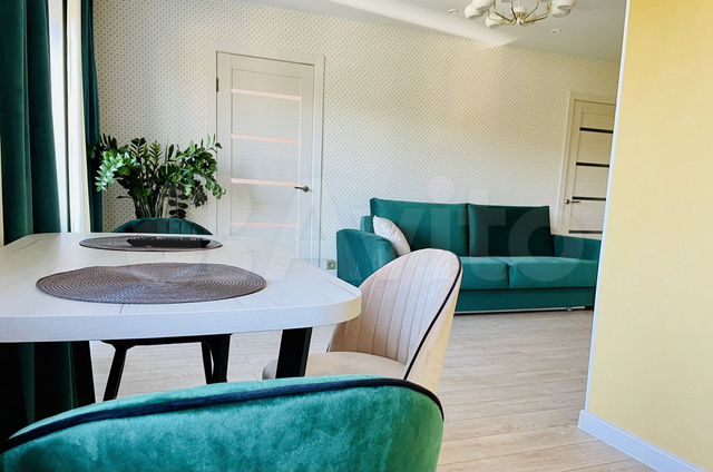 2-к. квартира, 45 м², 4/4 эт.