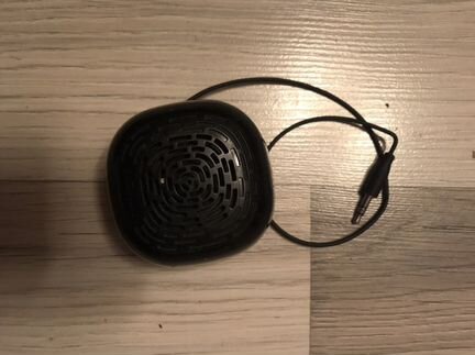 Портативная колонка