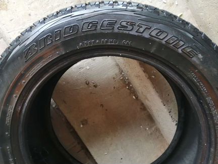 Bridgestone 225/60 R18 26D