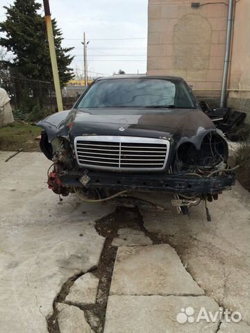 Разбор Запчасти на mercedes 210