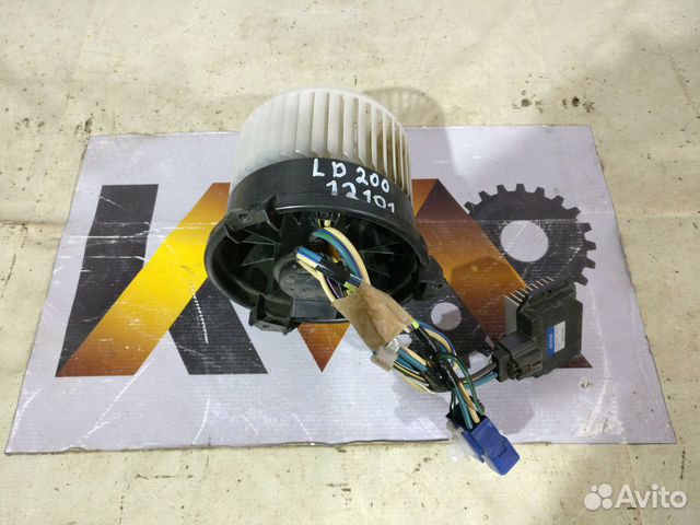 Лэнд Крузер 200 2007- Моторчик печки задний 12101