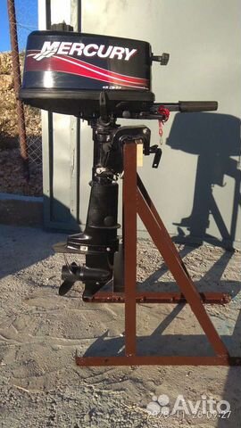 Стойка под лодочный мотор