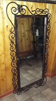Зеркало кованое
