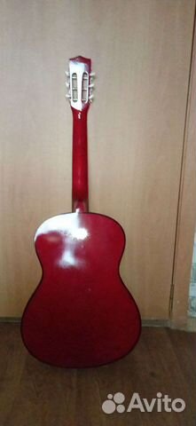 Акустическая гитара