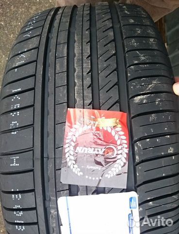 Kinforest KF550-UHP 285/35 R22 106W