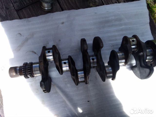 Распредвал caddy 2010