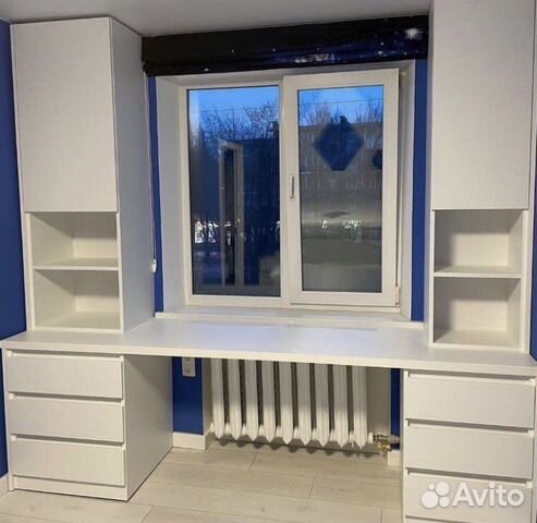 Рабочая зона у окна