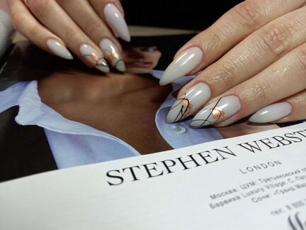 Маникюр, педикюр, наращивание ногтей