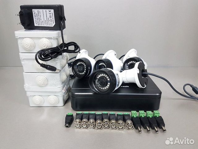 Комплект видеонаблюдения