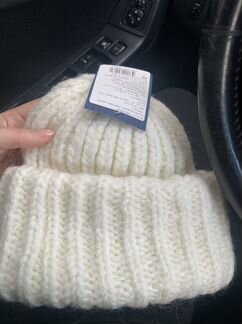 Шапка вязанная женская