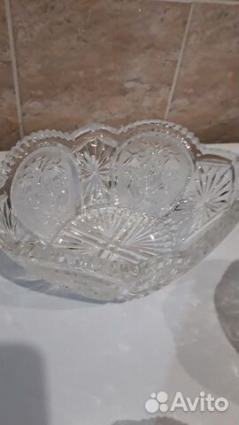 Хрустальная ваза