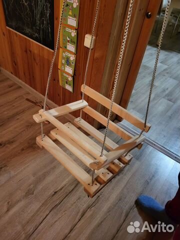 Качели детские деревянные