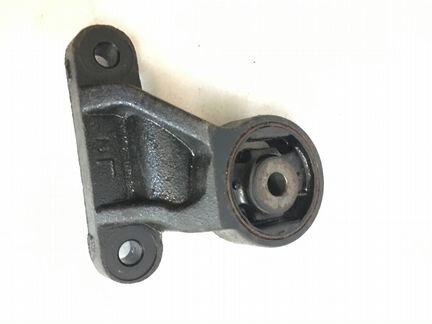 Опора дифференциала левая Мазда сх7 Mazda CX7